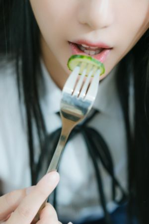 年轻的母亲理论片_高清完整版