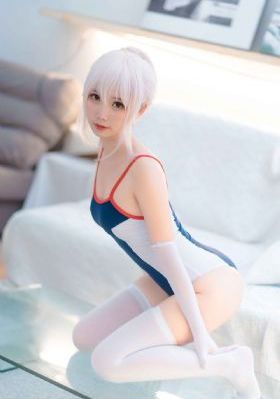 丝袜老师3韩国电影_720手机免费观看完整